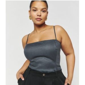 Sleeveless Slim Body Fitting Bodice Spaghetti Straps Turquoise Top Size 32